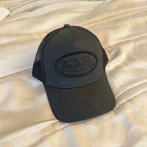 Von Dutch Classic Black Mesh Hat